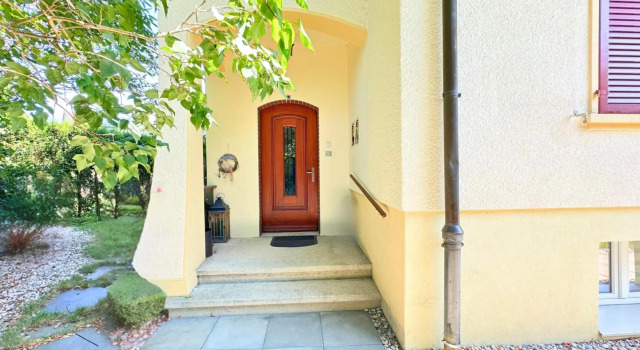 Appartement dans la maison familiale près du lac de Morat-Murten-Fribourg-CH, Забронировать Апартаменты/квартира Муртен Lake Murten