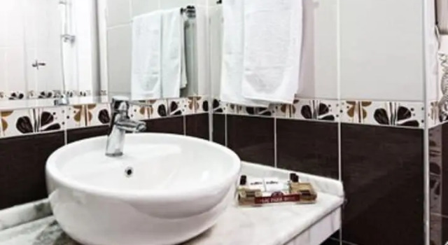 Трёхместный номер Standard с балконом Halic Park Hotel