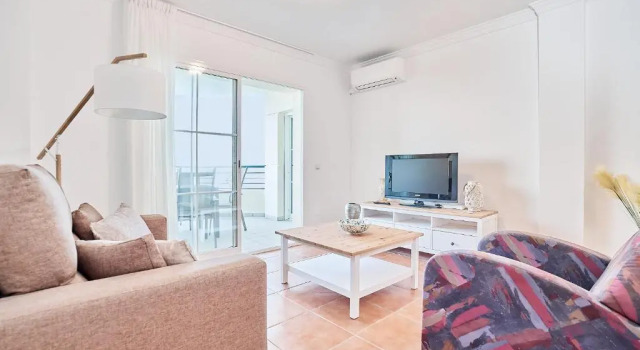 Апартаменты Strand Appartement met Zwembad TD04