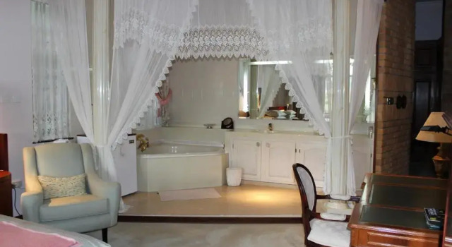 Люкс Deluxe Bokmakierie Country Lodge
