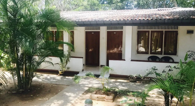 Одноместный номер Standard с балконом Palm Grove Holiday Inn
