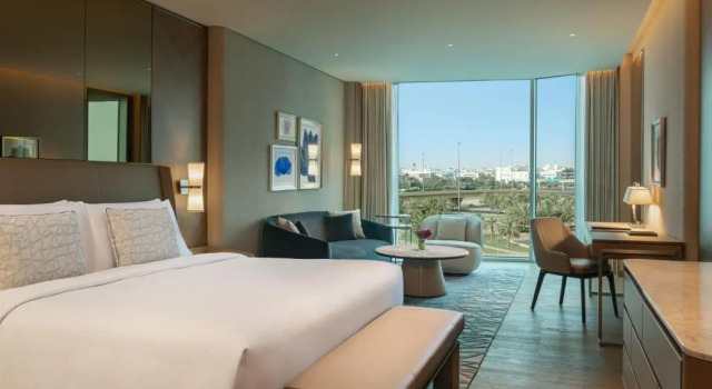 Camera Deluxe The St. Regis Kuwait
