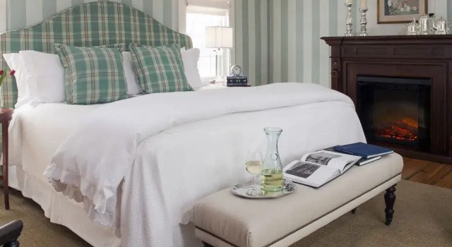 Chatham Gables Inn, Забронировать Отель Отели Массачусетса с парковкой, Парковка