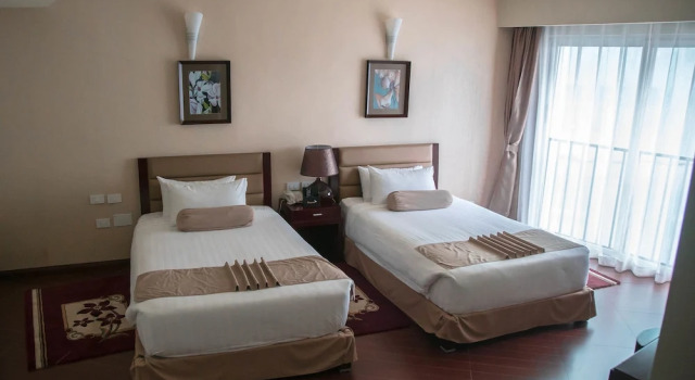 Двухместный номер Standard с балконом и с видом на окрестности Magnolia Addis Hotel