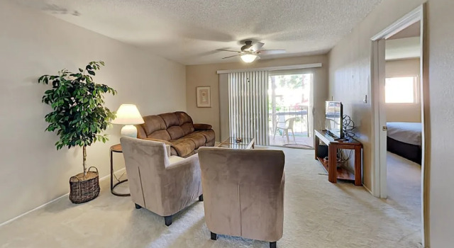 Winfield Place Condo w/ Pools & Walkable Locale! condo, Забронировать Апартаменты/квартира Скотсдейл 