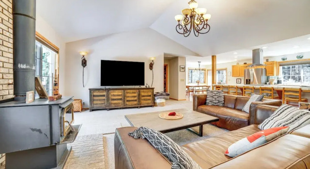 Calpine Mountain Retreat w/ High-speed Internet, Брондау Демалыс үйі Calpine АҚШ
