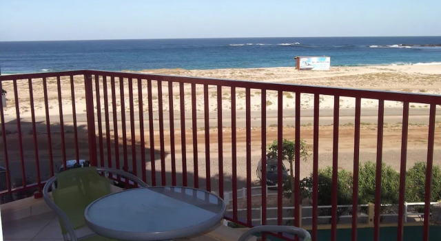 Апартаменты с 2 комнатами с балконом и с видом на море Vila Cabral 2 Apartments - Alojamento Complementar