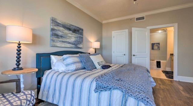 Sunny First-floor Condo w/ Ocean-view Balcony!, Boek Appartement Dauphin Island Alabama