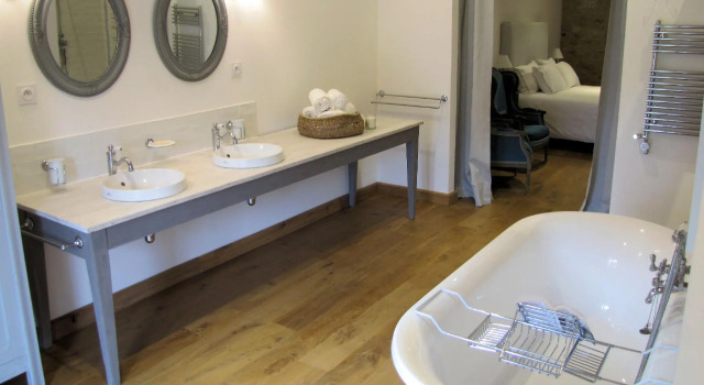 Deluxe suite Maison Saint-Pé