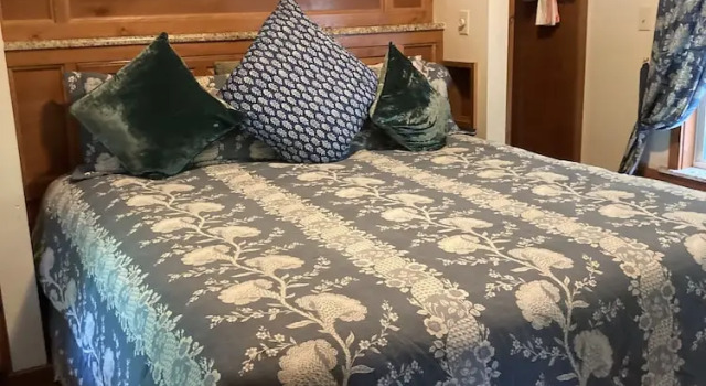 Коттедж All Seasons Treehouse Village