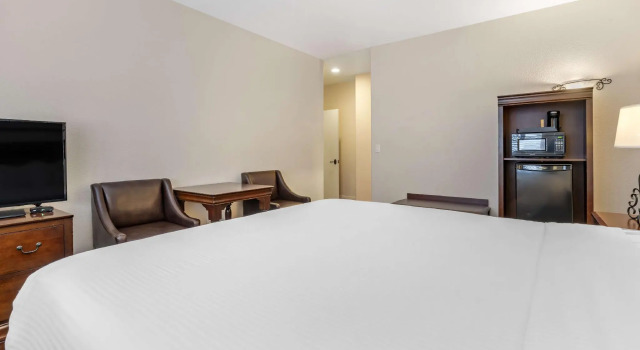 Двухместный люкс Best Western Rose Garden Inn