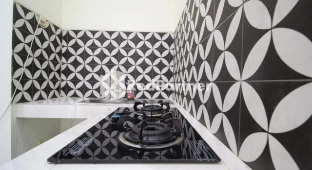 Balmoral House Ambarukmo, Book Hotel Depok 