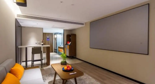 Двухместный номер Standard UrCove by HYATT Shenzhen Futian CBD