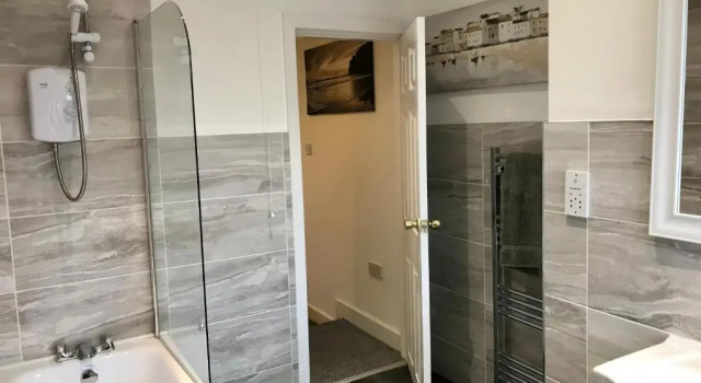 Коттедж Stylish 3 Bedroom House Only 5 Mins From M6/m58