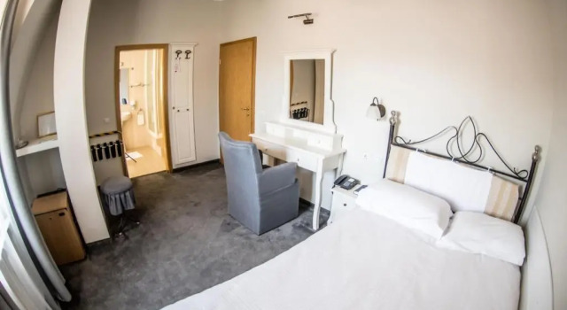 Camera Economy The Elite - Oradeas Legendary Hotel