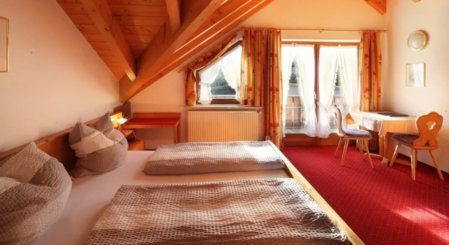 Двухместный номер Comfort с балконом House of Happiness by apartmentglück