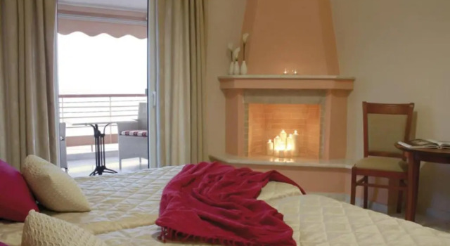 Over Sea Rooms & Villas, Book Condo Hotel Edipsos Evia