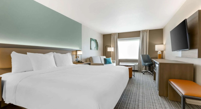 Двухместный люкс Comfort Suites at Tucson Mall