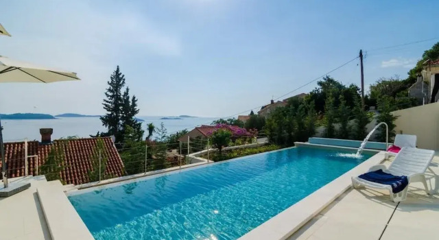 Вилла с 5 комнатами с балконом Villa Orlando