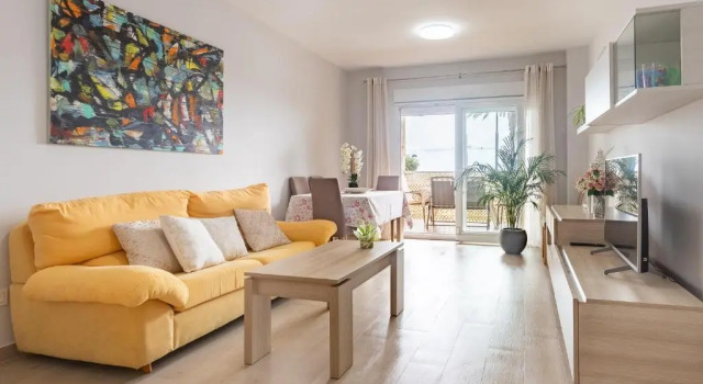 Apartment Carrer de les columbretes, Prenota Appartamento El Campello Costa Blanca