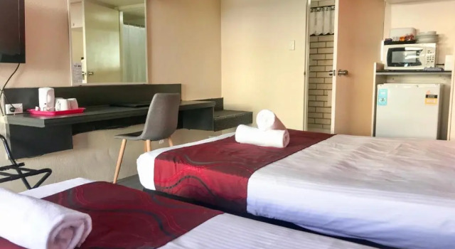 Семейный номер Deluxe Tropical Gateway Motor Inn