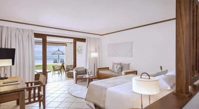 Полулюкс рядом с пляжем Paradis Beachcomber Golf Resort & Spa