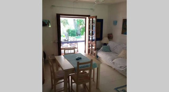 VILLASIMIUS VILLA AND GARDEN, 10 MIN FROM BEACH, Prenota Villa Simius Sardegna