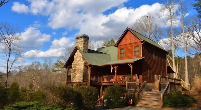 Wolf Mountain Hideaway, Buchen Sie Ferienhaus Wolf Creek USA