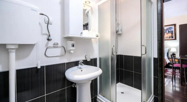Standard Doppel Zimmer Vila Hit