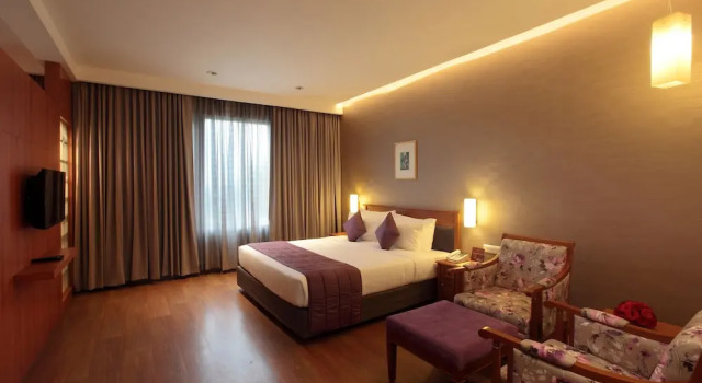 Двухместный люкс Luxury Monsoon Empress Kochi