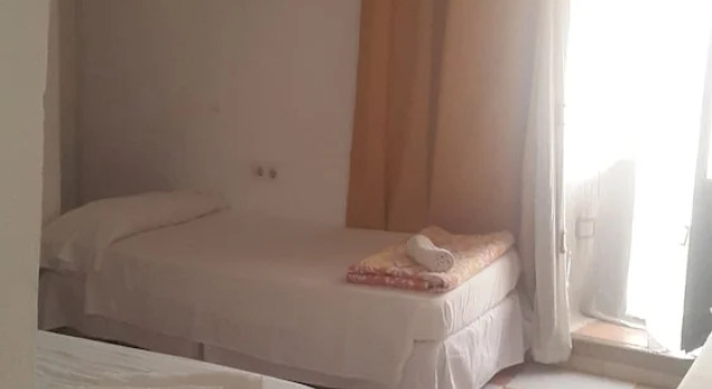 Четырёхместный семейный номер Standard Hostal San Lorenzo