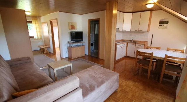 Apartments Kristan, Prenota Appartamento Hotel a Gorenjska con parcheggio, Parcheggio