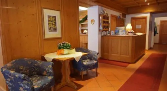 Residence Baita Antlia, Забронировать Отель Отели Livinallongo del Col di Lana 3 звезды, 3*