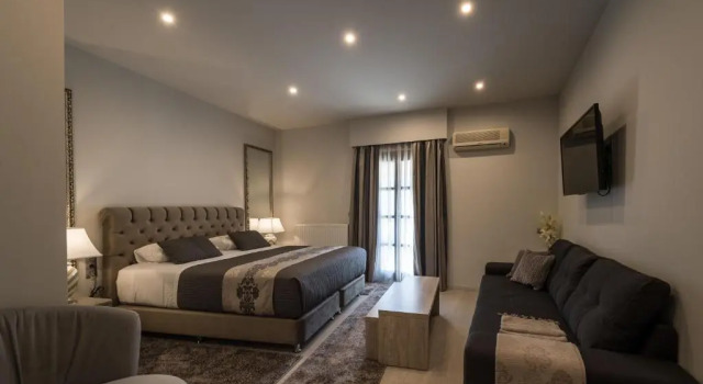 Полулюкс с балконом и с красивым видом из окна Filoxenia Hotel & Spa