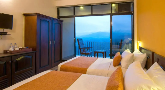 Двухместный номер Deluxe с балконом и с видом на горы Ceyloni Panorama Resort