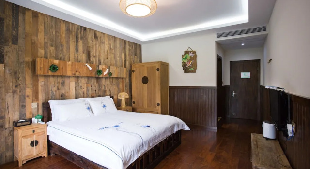 Номер Luxury Floral Hotel Anji Shuyiquanzhen Valley