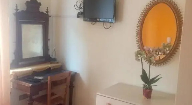 Четырёхместный номер Standard B&B Anny