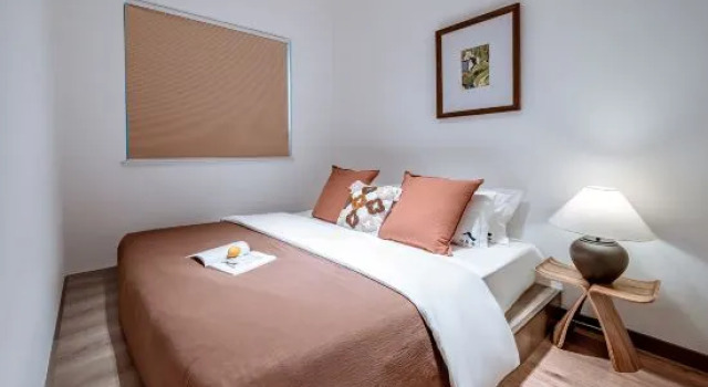 Люкс с 4 комнатами с видом на море Dali Haman Aromatic Seascape Art Residence (Erhai Park Branch)