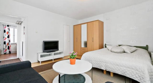 Majoitushuoneisto Tuomipuisto, Rezervovat Apartmán Hotely v Naantali s parkováním, Parkování