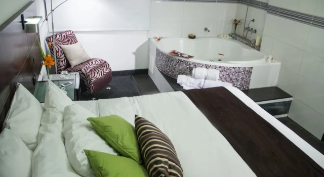 Полулюкс Hotel Sunqu