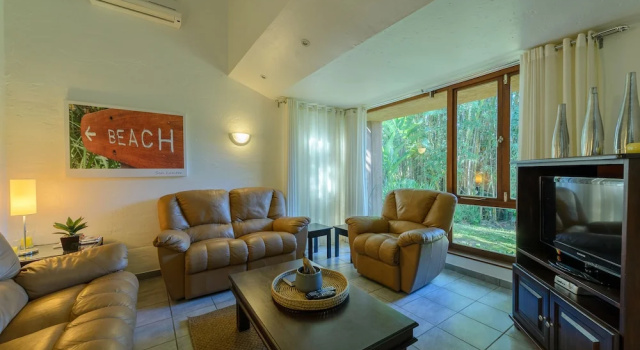 San Lameer Villa Rentals 2842