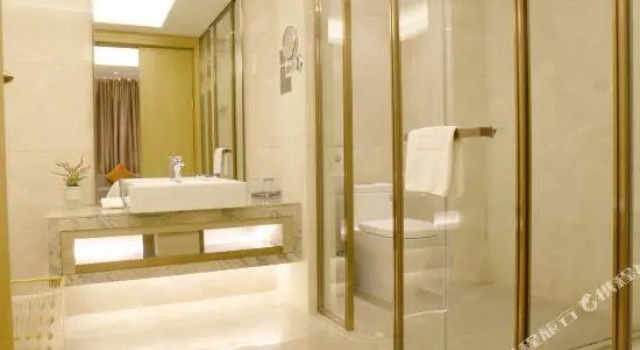 Люкс Deluxe Shenzhen Haishu Kaifeng Hotel