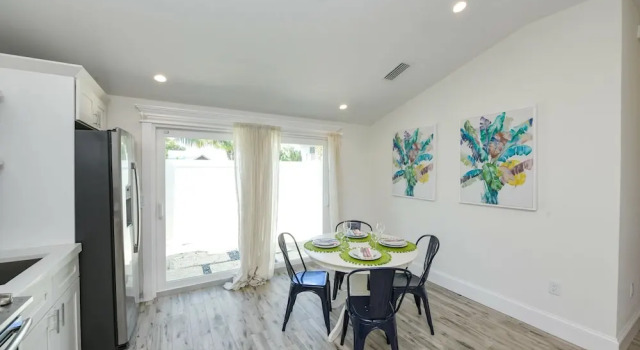 Villa #8 Lemonfish, Забронировать Вилла Холмс-Бич Sarasota Area