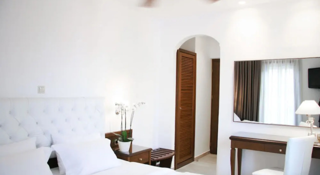 Двухместный номер Standard с балконом и с видом на море Armata Boutique Hotel