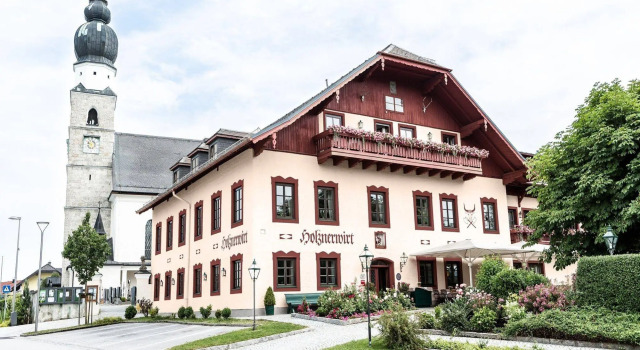 Salzburg Hotel Holznerwirt, Réserver Hôtel Eugendorf Flachgau