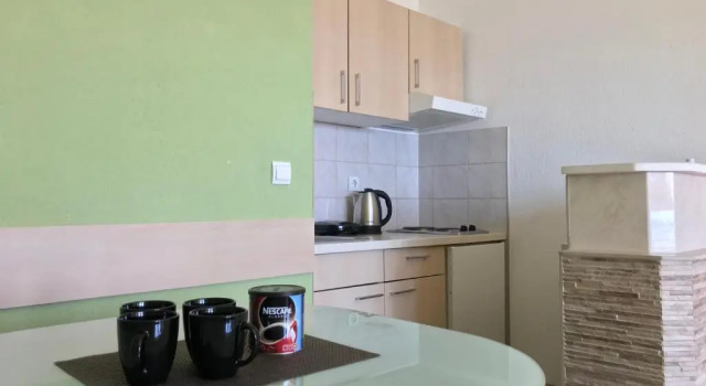 Апартаменты c 1 комнатой с балконом и с видом на море Apartments Maris