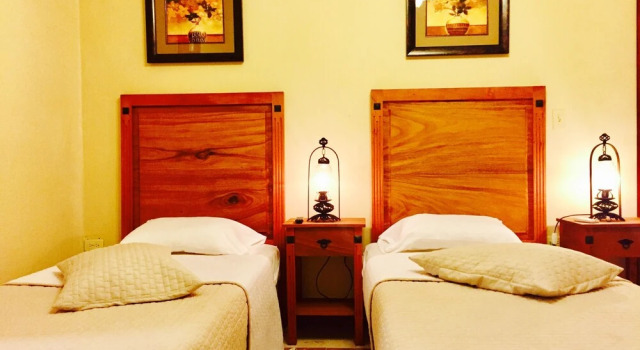 Hostal Marques de Liz, Забронировать Отель Vedado Гавана