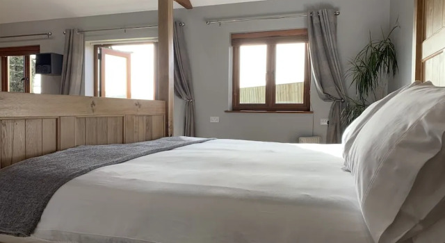 Abbey View Cottage - Scandi Spa Hot Tub, Забронировать Курортный отель СПА-отели Англии, SPA-услуги
