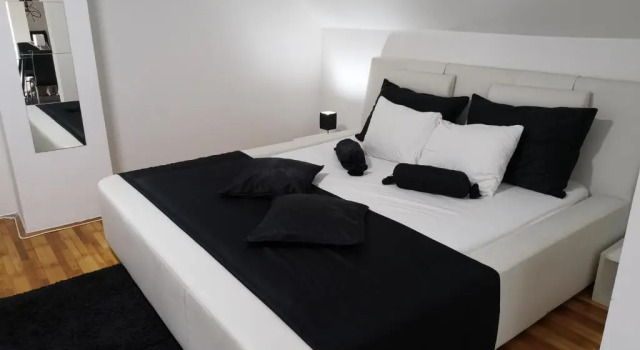 Апартаменты Deluxe Apartments Villa White House