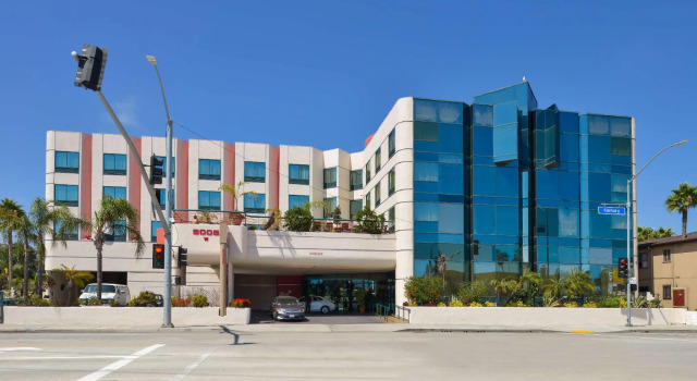 Номер Standard Best Western Plus Suites Hotel - LAX Airport LA Stadium